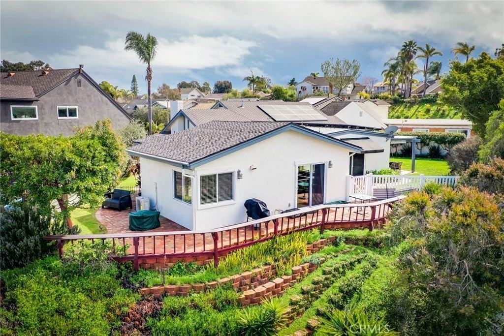 24261 Cortes Dr #B - Photo 4 of 21