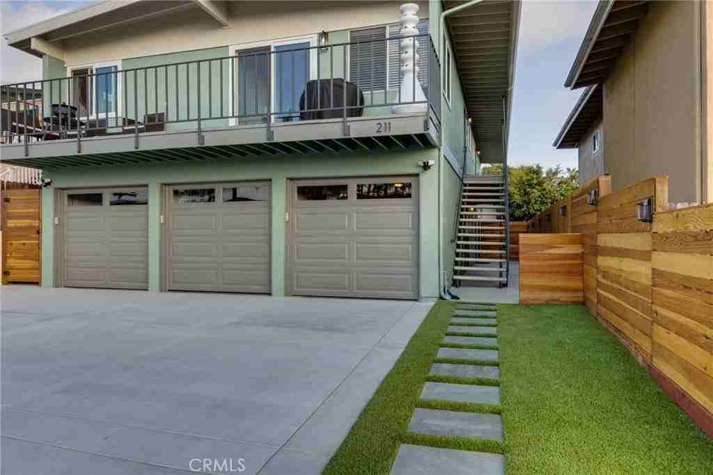 211 Avenida Serra #C - Photo 6 of 16