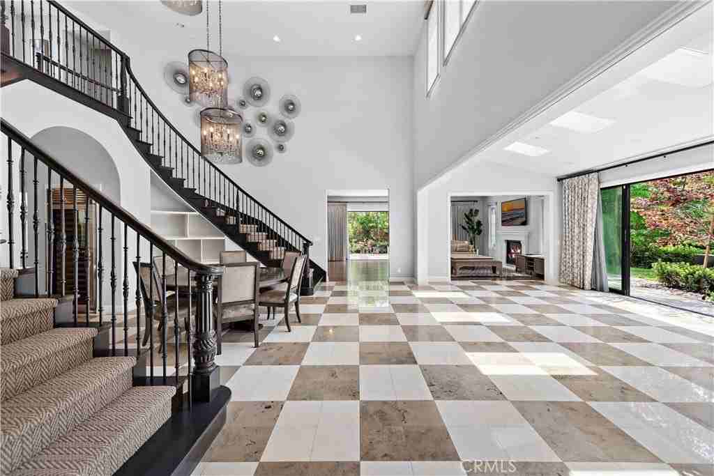 102 Orchid Ter - Photo 7 of 23