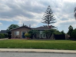 featured image of 408 E Elm St