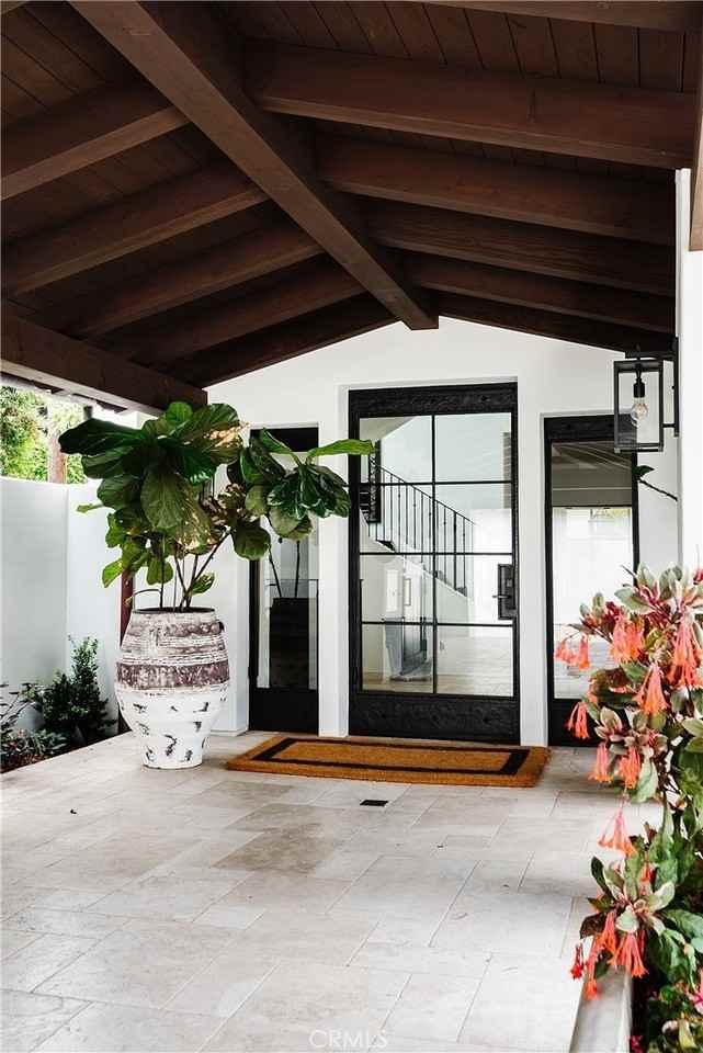 901 Pacific Ave - Photo 5 of 31