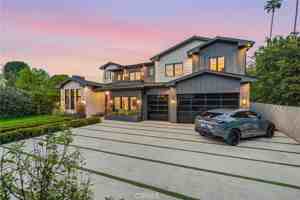 featured image of 16657 Oldham St