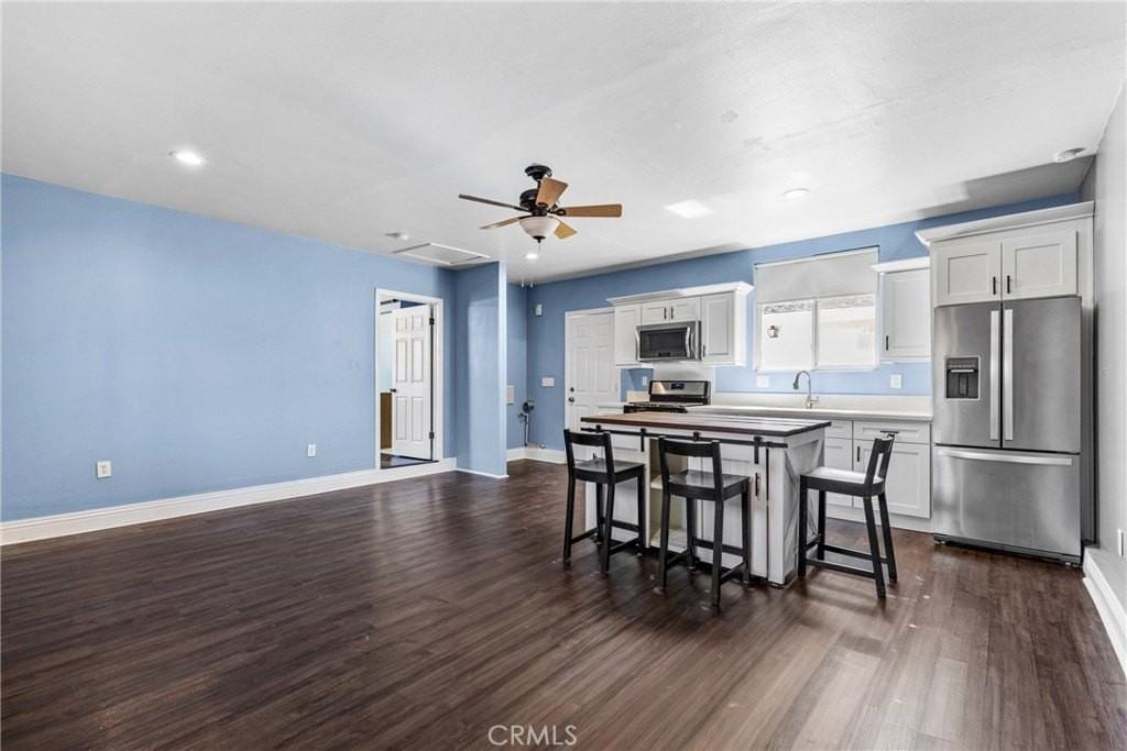 19403 Welby Way - Photo 7 of 16