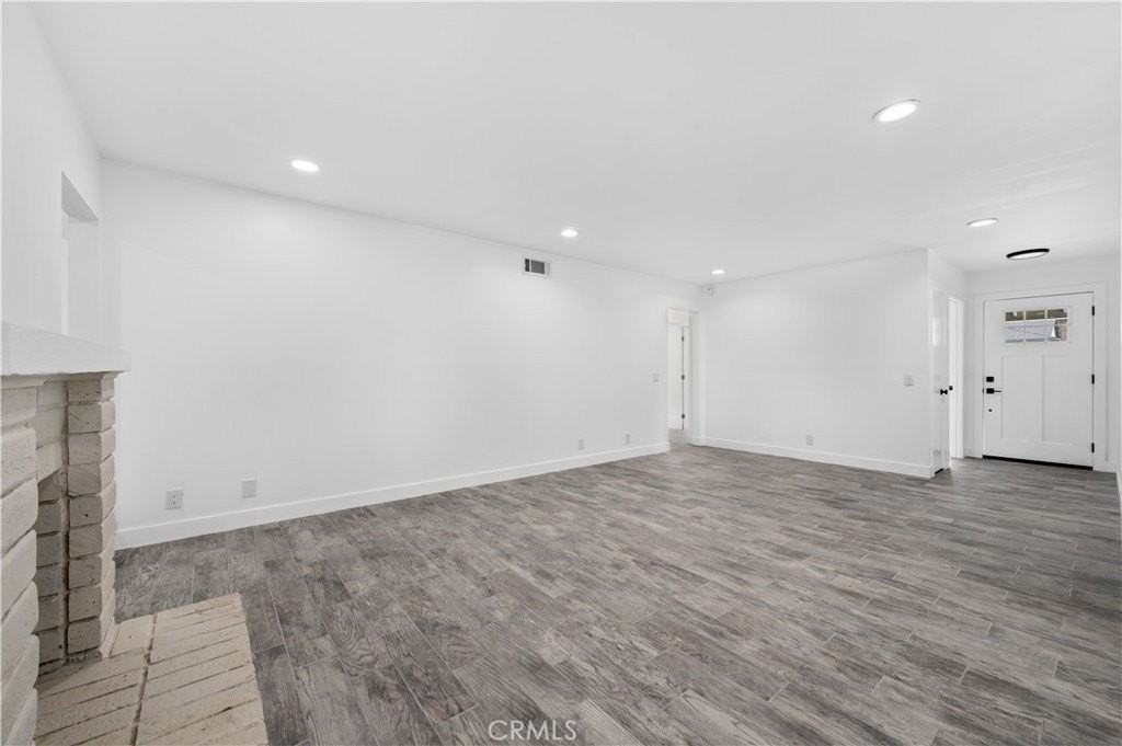 18578 Fieldbrook St - Photo 5 of 20