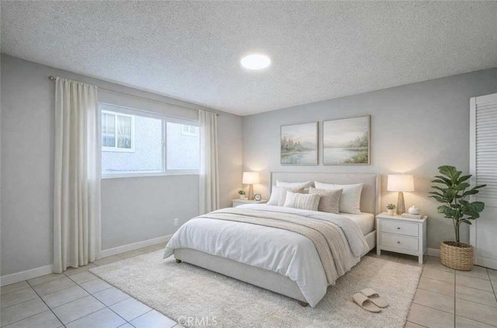 623 Leonard Ave #1-2 - Photo 4 of 9