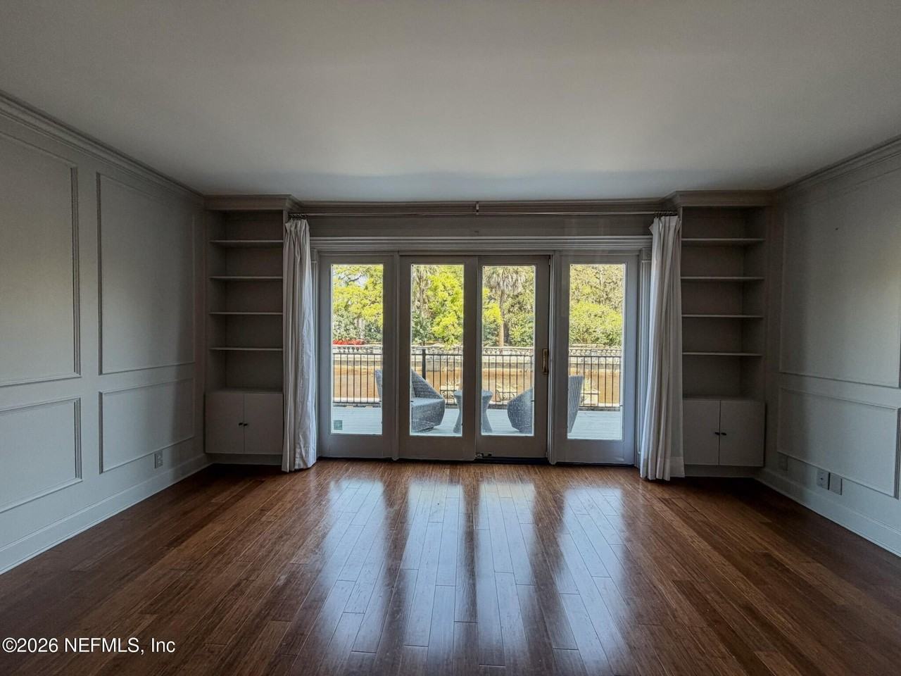 2950 Saint Johns Ave Apt 18 #18 - Photo 6 of 24