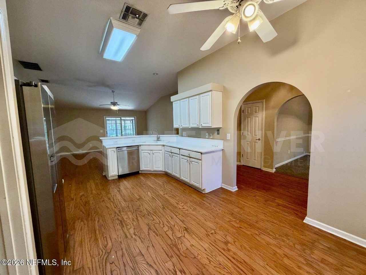 1691 Dockside Dr - Photo 5 of 27