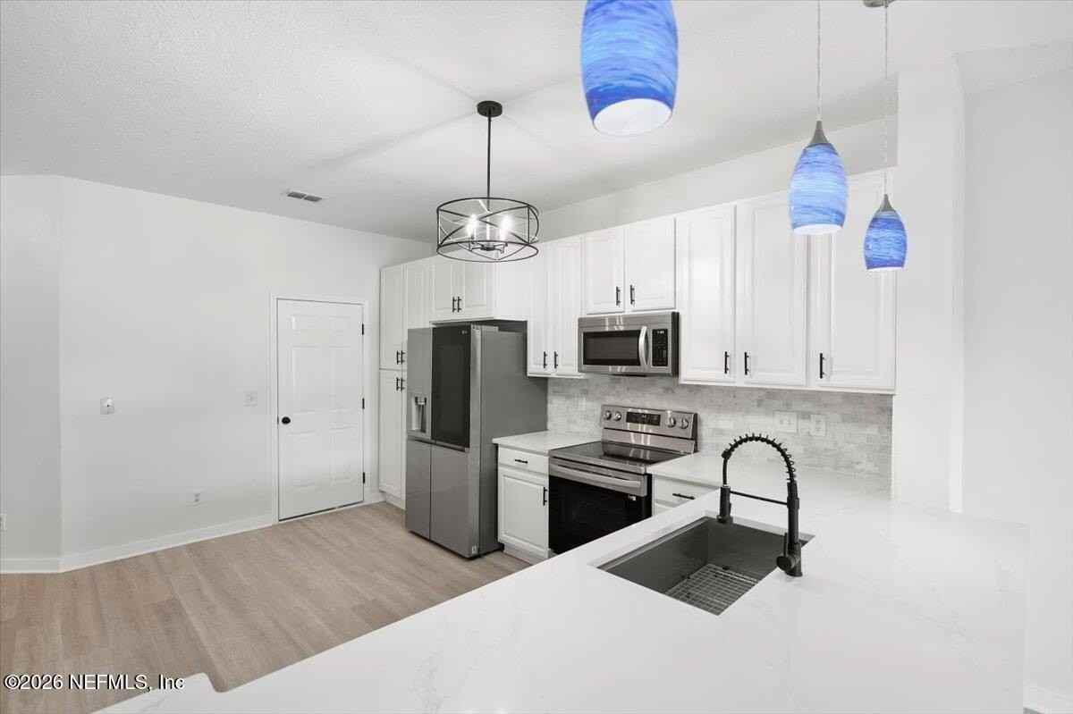 7492 Red Crane Ln - Photo 7 of 42