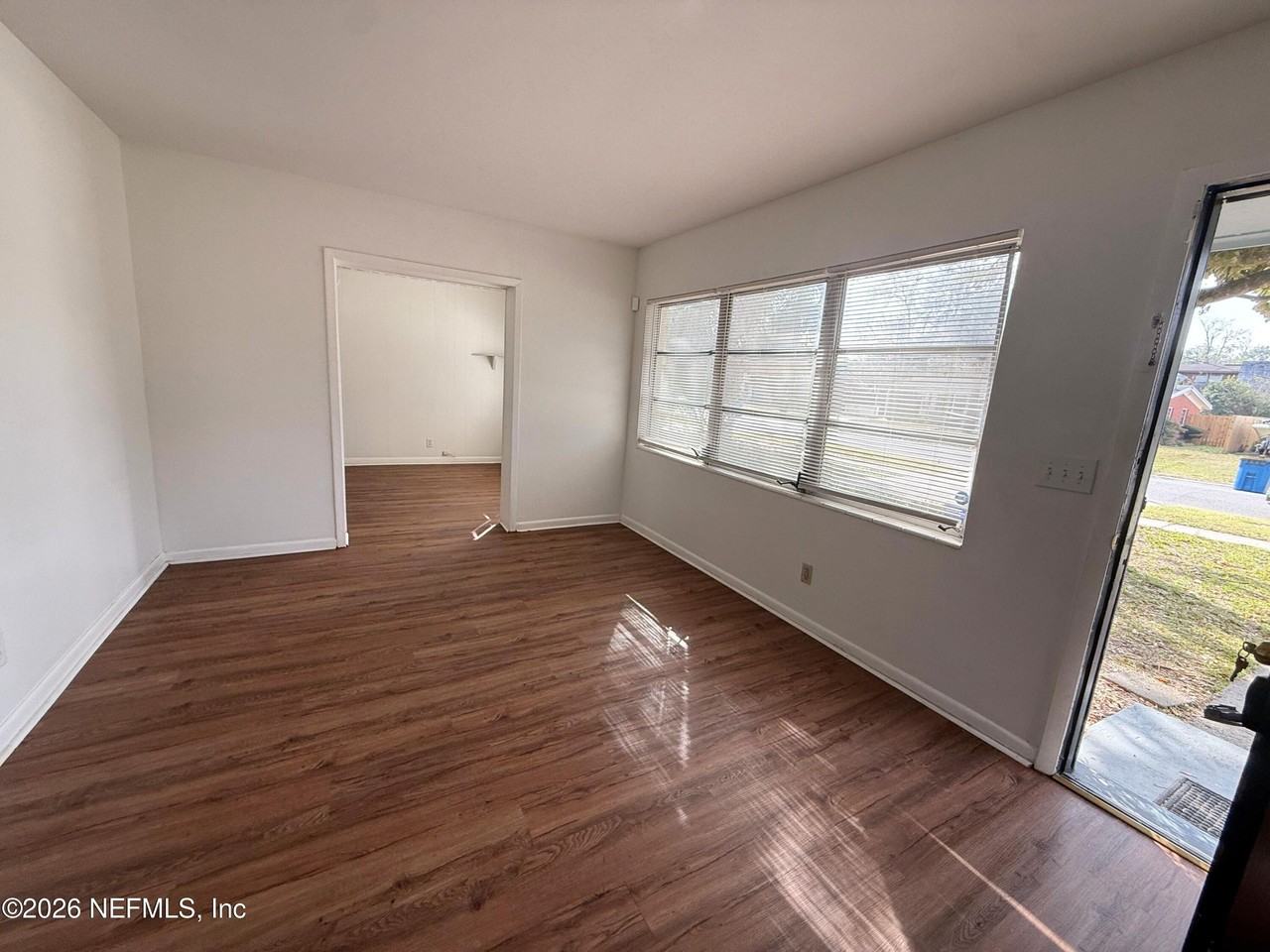 7609 Tacony Dr - Photo 2 of 19