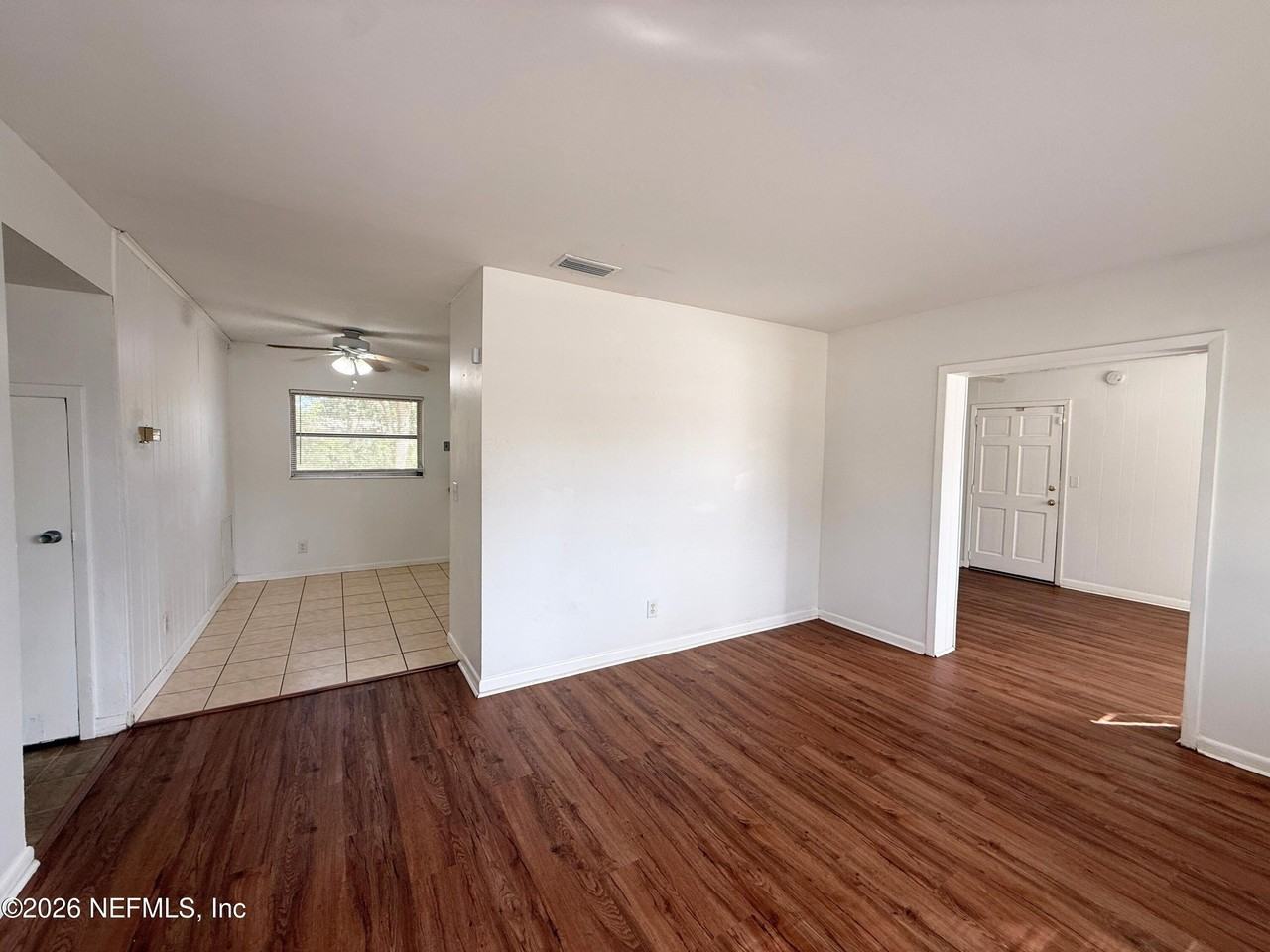 7609 Tacony Dr - Photo 3 of 19