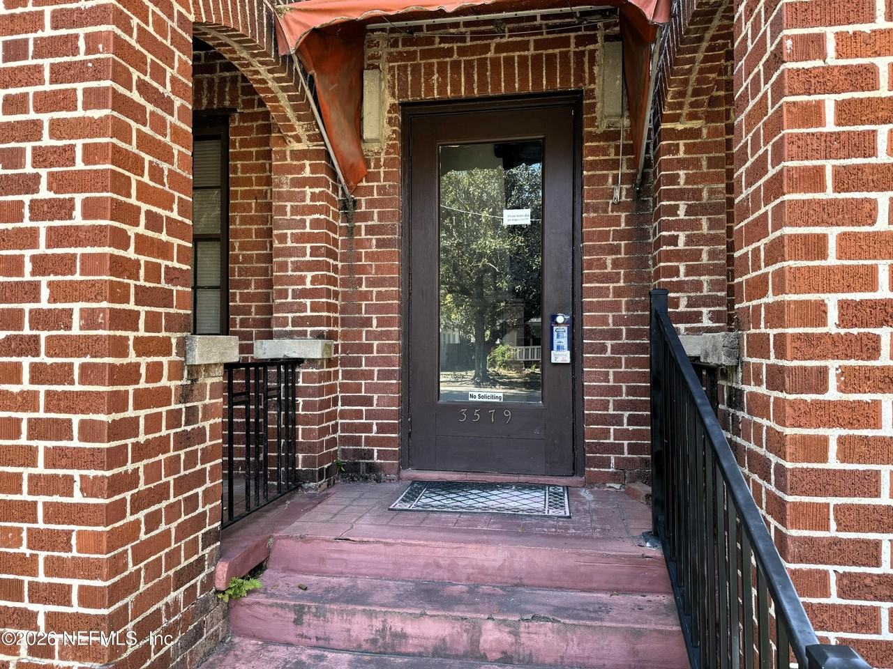 3579 Herschel St Apt 1 - Photo 3 of 13