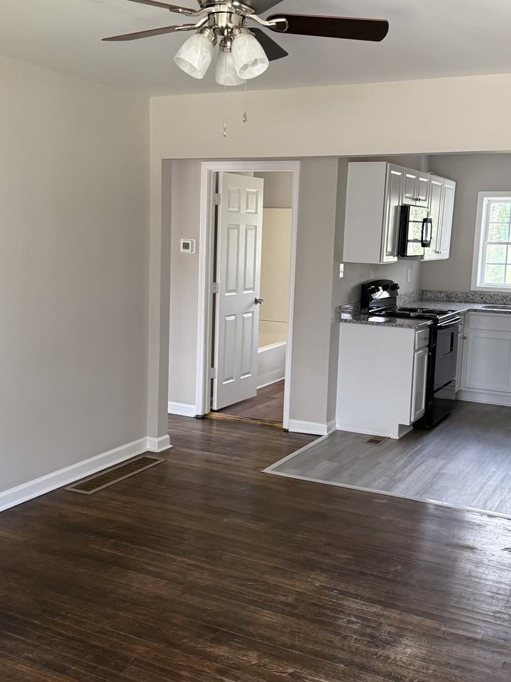 8533 Duncan St #8533 - Photo 5 of 19