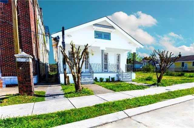 2921 Audubon St - Photo 2 of 9