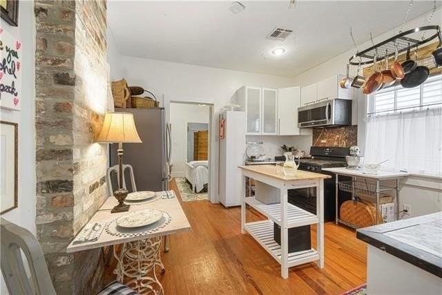 905 Pelican Ave - Photo 4 of 5