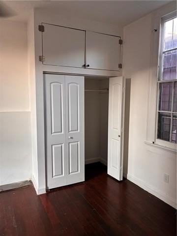 1472 N Claiborne Ave - Photo 7 of 11