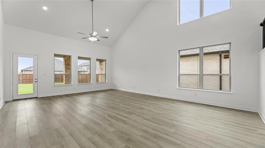 3809 Paradise Way - Photo 6 of 16