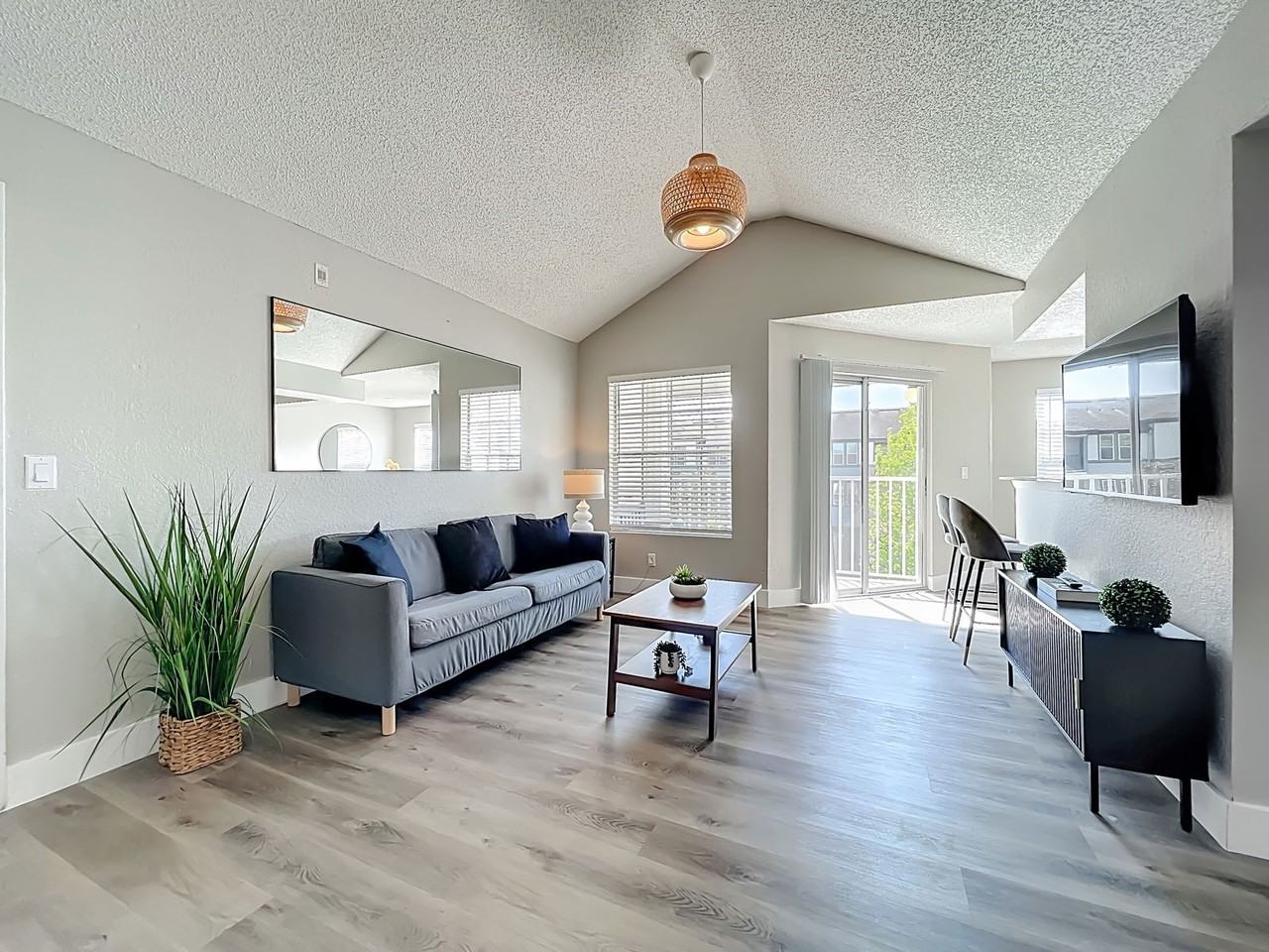 Westwood Blvd #934 - Photo 2 of 8