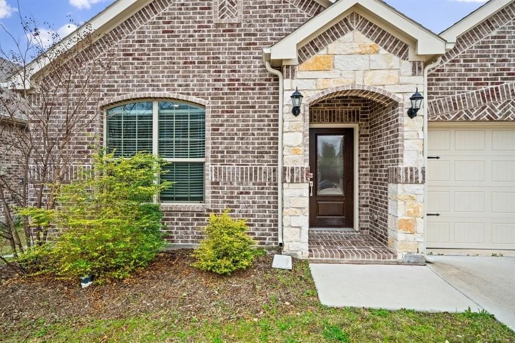 134 Blair Dr - Photo 3 of 29