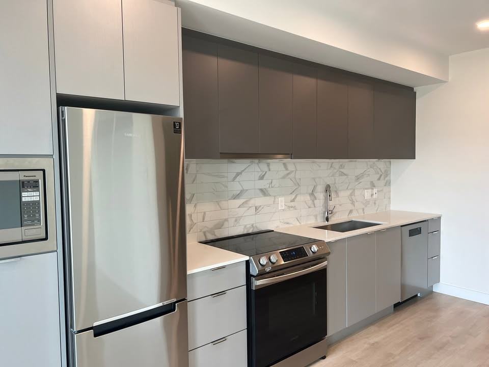 23108 1792 Starling Dr #311 - Photo 4 of 11