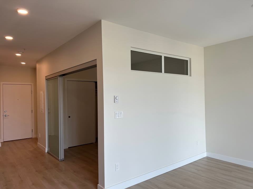 23108 1792 Starling Dr #311 - Photo 5 of 11