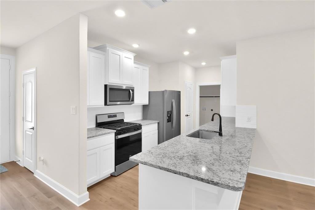 1211 Princeton Heights Boulevard - Photo 3 of 20