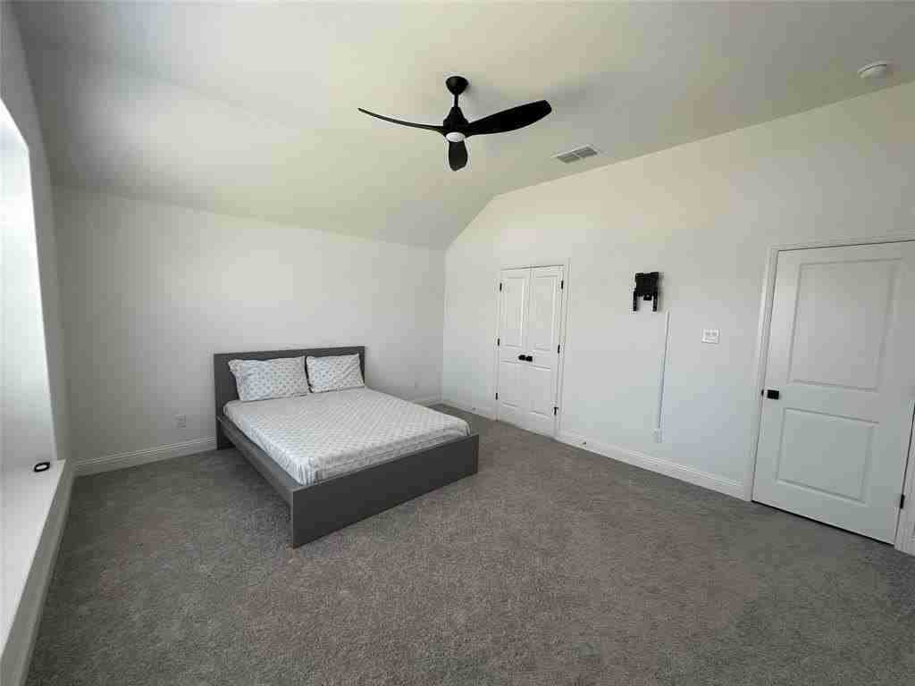 3320 Oak Ln - Photo 6 of 22