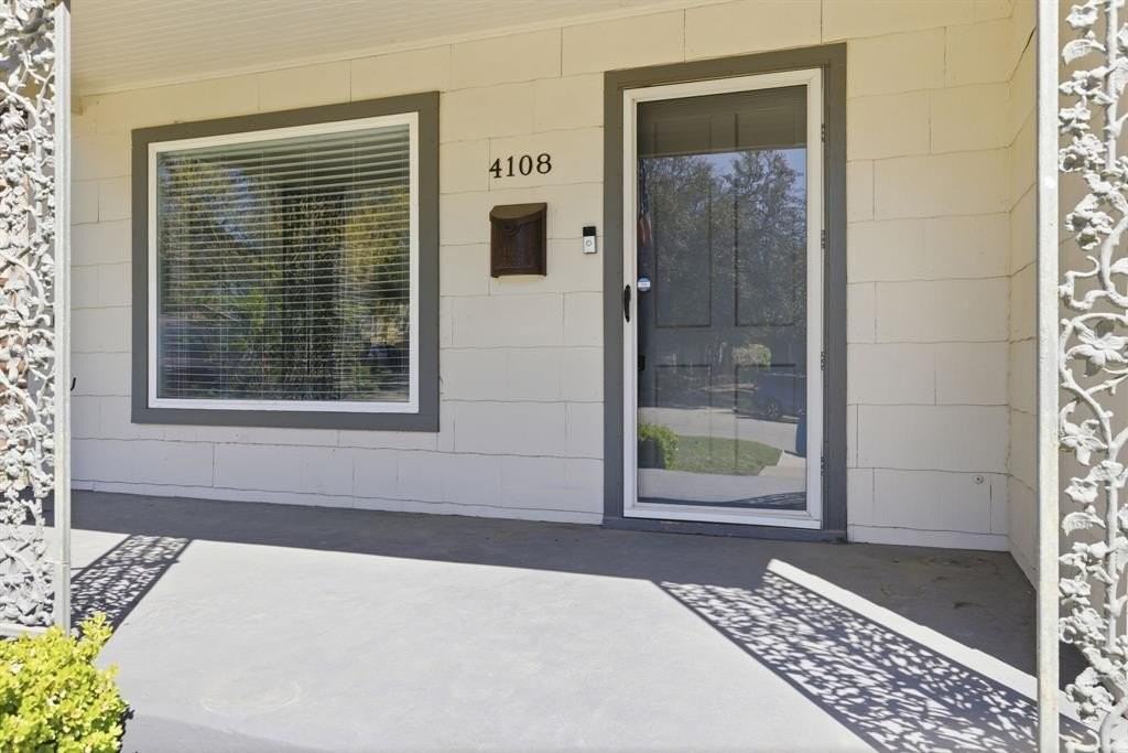 4108 Locke Ave - Photo 5 of 25