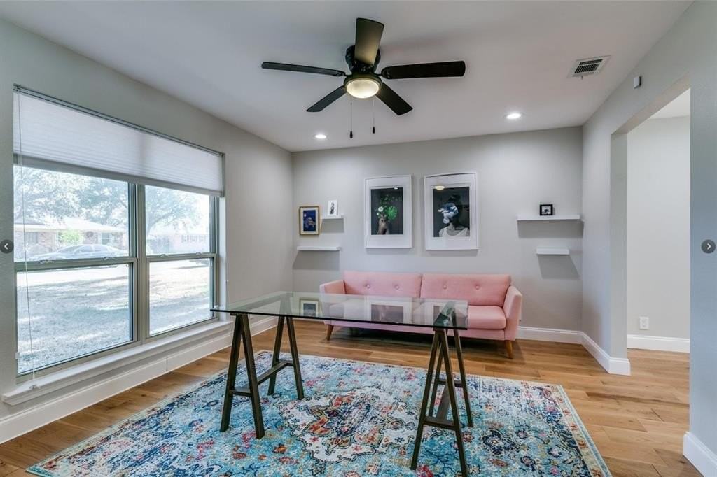 8349 Londonderry Ln - Photo 4 of 25