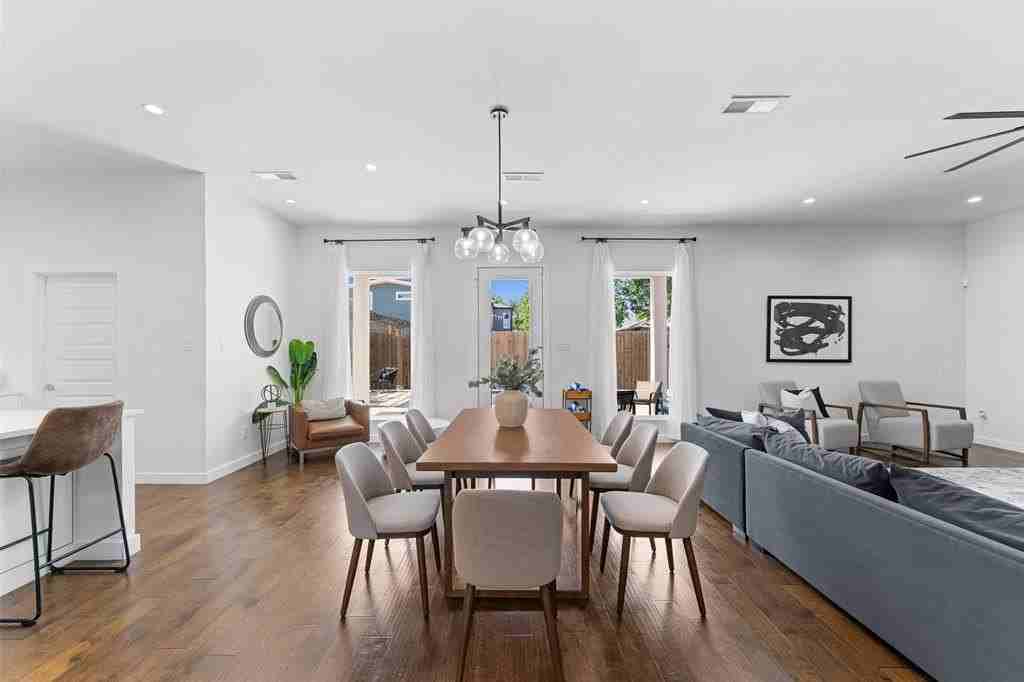 1526 Life Ave - Photo 6 of 40