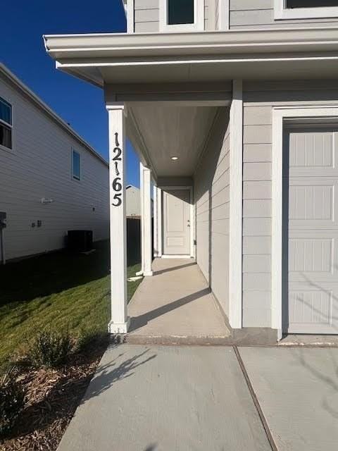 12165 Steeplechase Dr - Photo 2 of 12