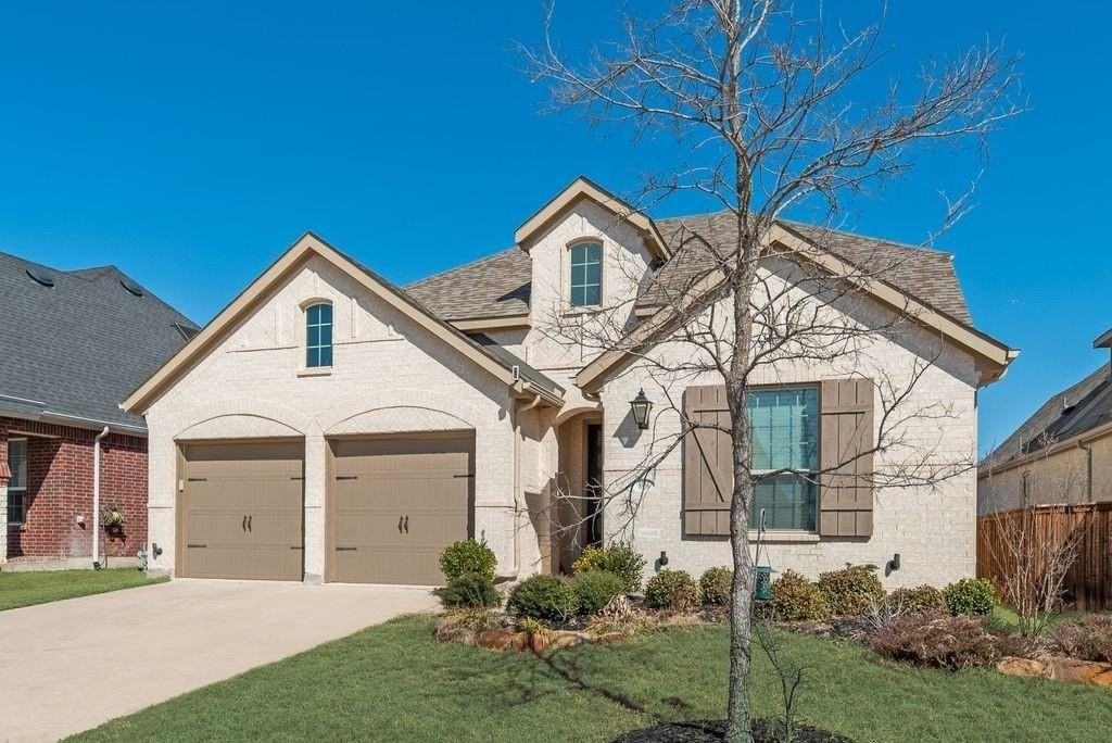 8916 Wild Meadow Rd - Photo 3 of 38