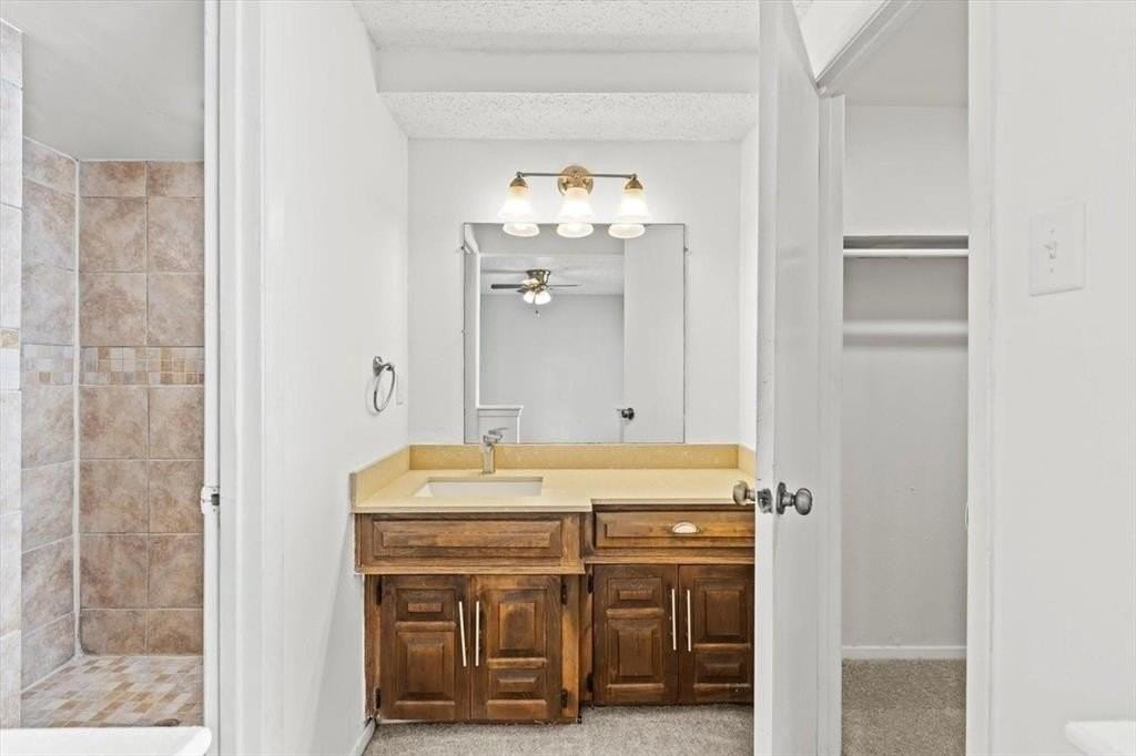 1414 Kingsbridge Dr - Photo 4 of 7