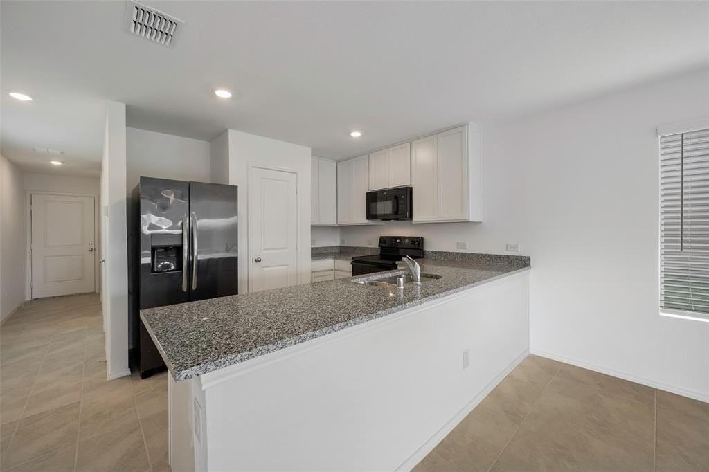 209 Boxberry Way - Photo 5 of 34