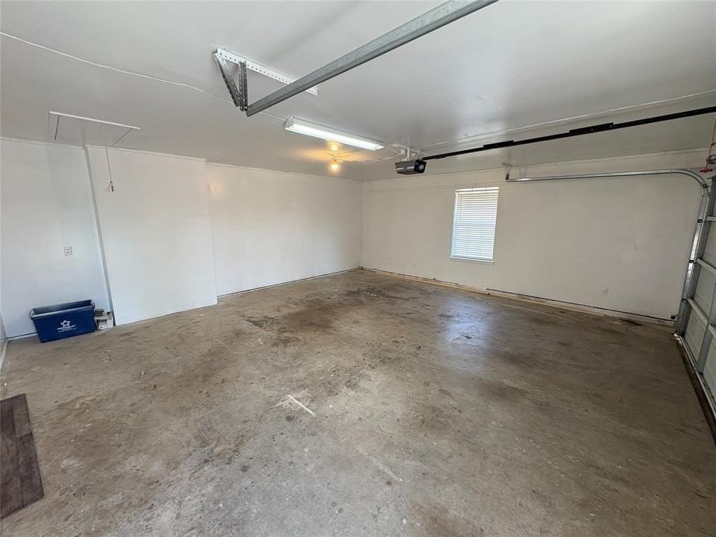 8111 Llano Ave - Photo 4 of 23