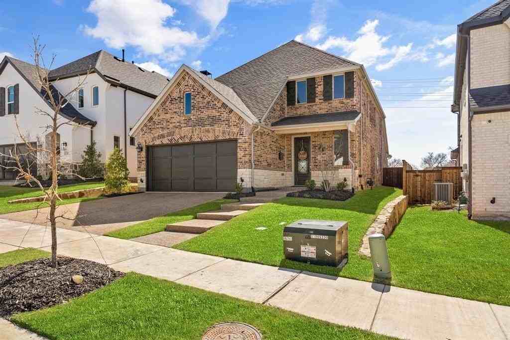 1764 Dartmoor Dr - Photo 3 of 24