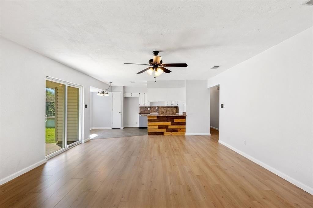 5309 Windy Meadow Dr - Photo 7 of 26