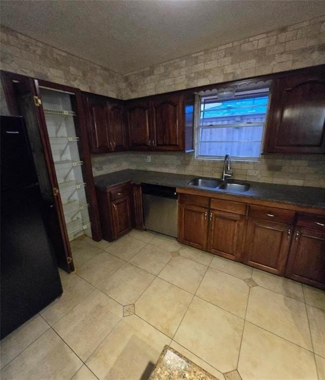 514 Maydelle Ln - Photo 7 of 24