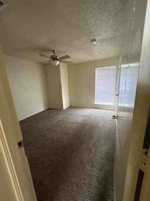 2822 Wimbledon Ct #C - Photo 6 of 7