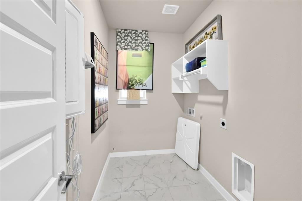 1901 Crestwood Ln - Photo 6 of 30