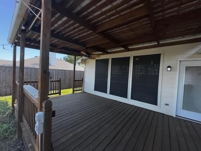 2501 Redfield Dr - Photo 5 of 19