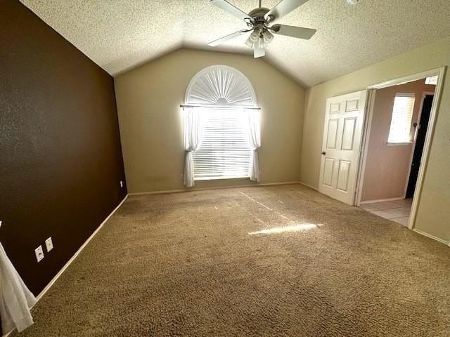 2501 Redfield Dr - Photo 7 of 19