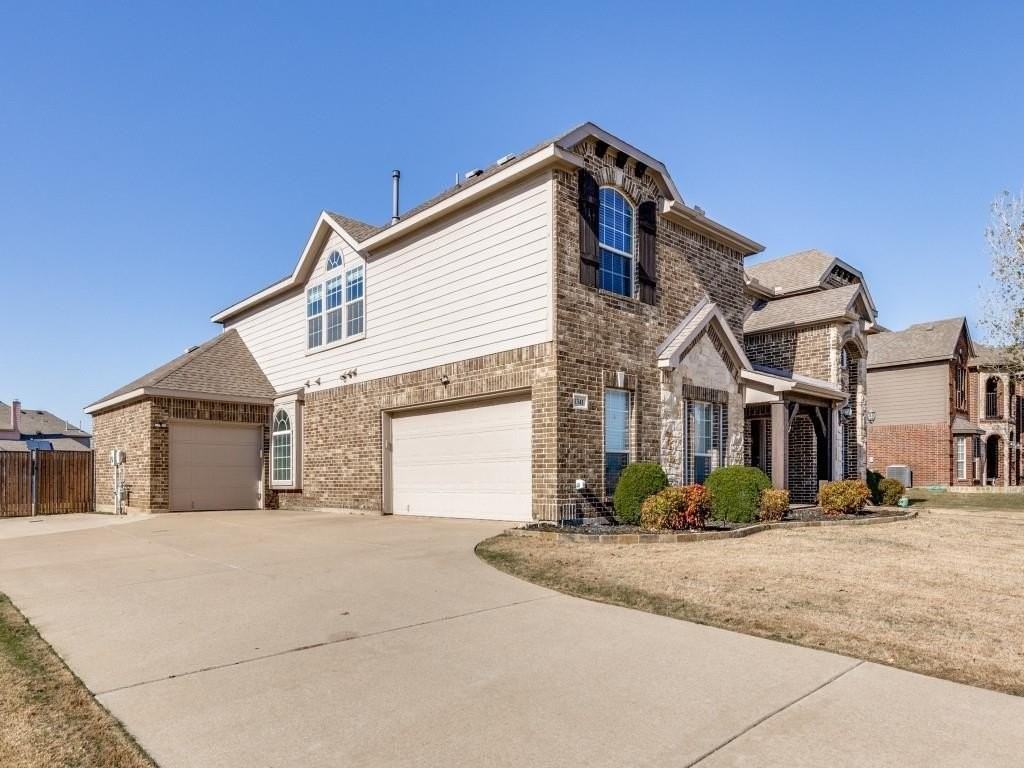 1341 Diamond Back Ln - Photo 2 of 25