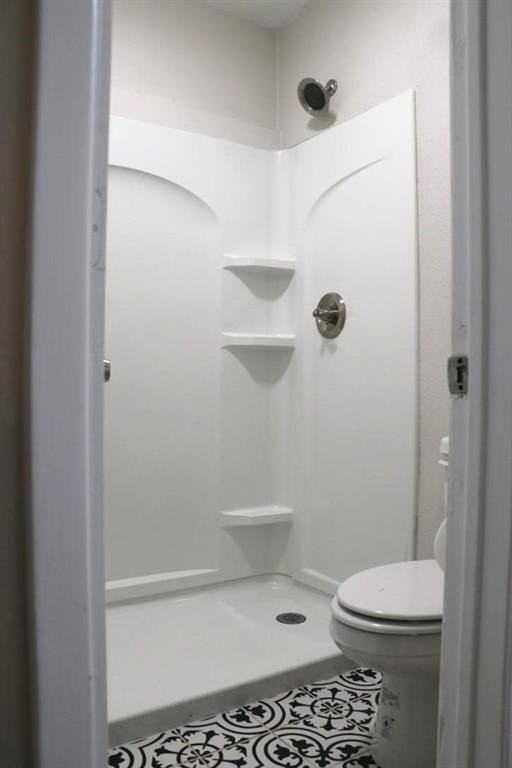 726 Cory St - Photo 6 of 10