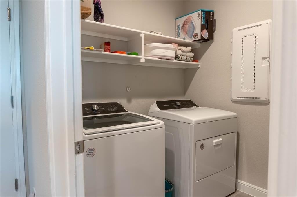 11512 Harp Ln - Photo 6 of 12