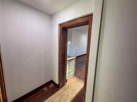 featured image of 107 E Stone St #B