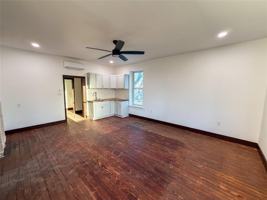 featured image of 107 E Stone St #B