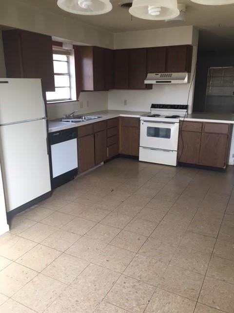 718 Chaparral Cir - Photo 6 of 9