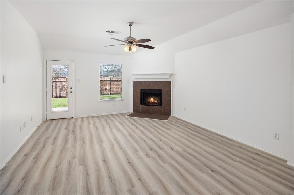 2417 Eisenhower Dr - Photo 6 of 16