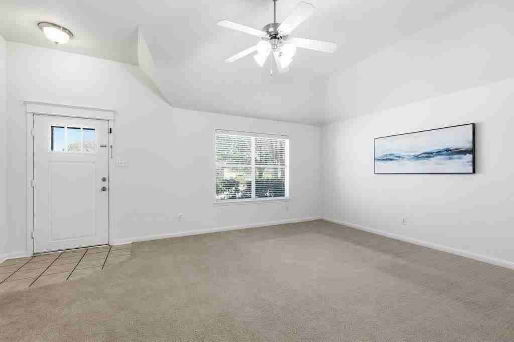 1224 Barrel Run - Photo 3 of 31