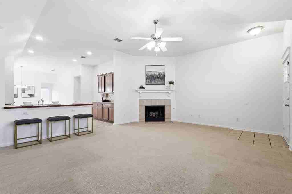 1224 Barrel Run - Photo 5 of 31